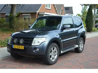 Mitsubishi Pajero 3.2 DI-D Invite High Roof Van MARGE INRUILKOOPJE