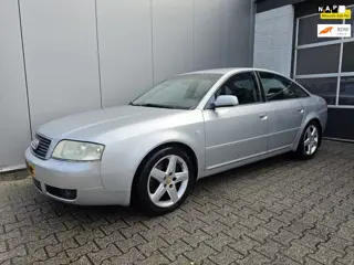 Audi A6 Limousine 3.0 MT automaat Youngtimer
