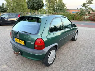 Foto 19 van Opel Corsa 1.2i-16V Onyx