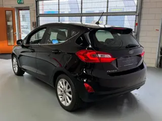 Foto 19 van Ford Fiesta 1.0 EcoBoost Titanium Camera, Navi, Airco, Cruise Control, Carplay