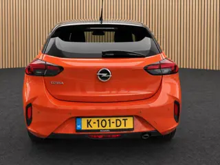 Foto 17 van Opel Corsa 1.2 GS Line ECC / NAVI / LED