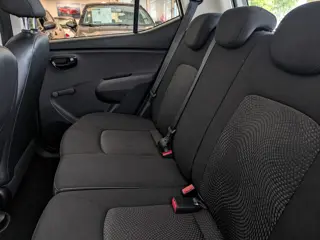 Foto 15 van Hyundai i10 1.1 i-Drive Cool Airco, Stuurbekrachtiging