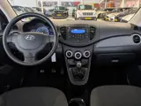 Foto 24 van Hyundai i10 1.1 i-Drive Cool Airco, Stuurbekrachtiging