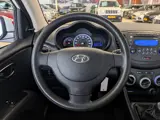 Foto 23 van Hyundai i10 1.1 i-Drive Cool Airco, Stuurbekrachtiging