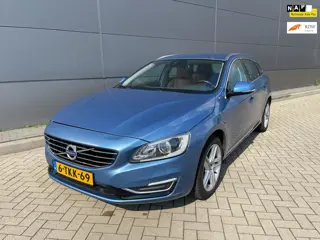 Volvo V60 2.4 D6 AWD Plug-In Hybrid Summum