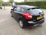 Foto 29 van Ford Focus 1.6 TI-VCT Trend airco