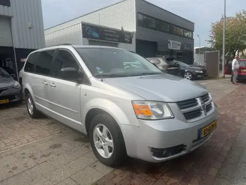 Dodge GRAND CARAVAN 3.8 7 PERSOONS
