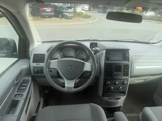 Foto 11 van Dodge GRAND CARAVAN 3.8 7 PERSOONS