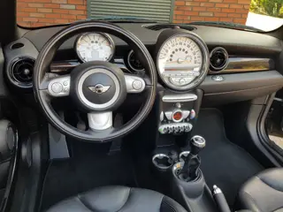 Foto 11 van MINI Cabrio Cooper 154.758Km Leder Ecc Xenon Cruise