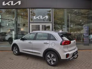 Foto 13 van Kia Niro 1.6 GDi PHEV Plug-In-Hybrid DynamicLine 20.696km! | Navigatie | Camera | Stoelverwarming |