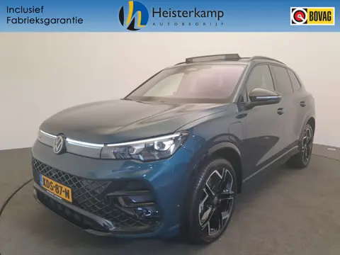 Volkswagen Tiguan 1.5 eHybrid 272pk DSG/AUT R-Line Wegklapbare trekhaak, Panoramadak, Harman/Kardon,