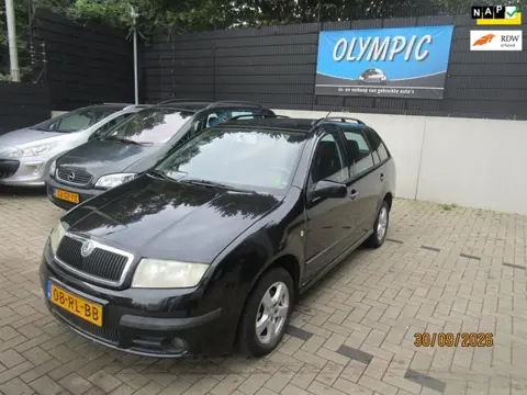 Skoda Fabia Combi 1.4-16V Elegance +Airco +Nieuwe apk