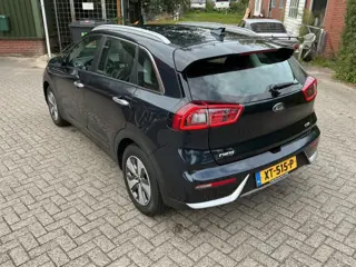 Foto 13 van KIA NIRO 1.6 GDI HYBRID DYNAMICLINE