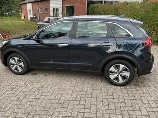 Foto 11 van KIA NIRO 1.6 GDI HYBRID DYNAMICLINE