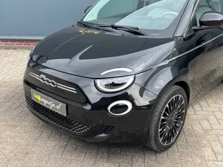 Foto 12 van Fiat 500 e La Prima 42 kWh *pano *camera *carplay *leder etc.
