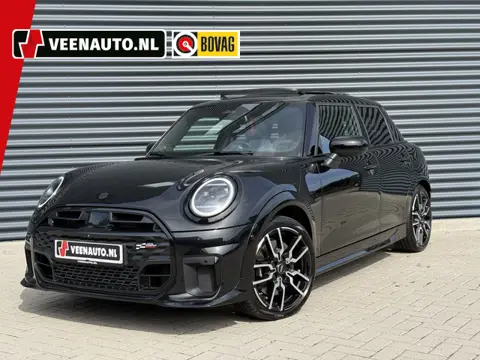 MINI 5-deurs 1.5 Cooper C John Cooper Works XL (bj 2025)