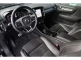 Foto 28 van Volvo XC40 1.5 T5 Recharge R-Design | Elec.trekhaak | Camera | 19” | Led | Stoel + Stuurverwarming |