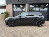 Foto 21 van Mini Clubman 1.5 Cooper Business Edition H&K Pano Leder Stoelverwarming