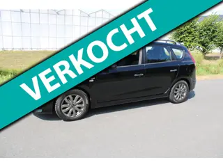 Hyundai I30 CW 1.4i i-Drive Cool met Nieuwe Apk