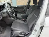 Foto 22 van FORD FIESTA 1.0 Style AIRCO NAVI NETTE AUTO RIJDT GOED NAP APK 10-2027