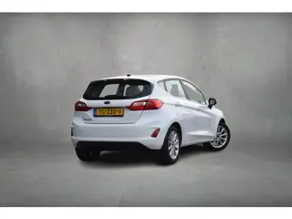 Foto 19 van Ford Fiesta 1.0 EcoBoost Titanium | Pano | Apple CarPlay | Sportstoelen | Climate
