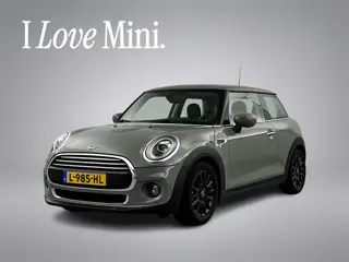 MINI 3-deurs 1.5 Classic Facelift Digital Cockpit/Carplay/Navi/Keyless entry/Park.sens
