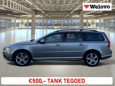 Volvo V70 2.5T Momentum Garantie, rijklaar, Leder, trekhaak, Rijklaar+Garantie...