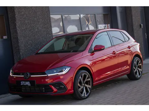 Volkswagen Polo 1.0 TSI Business Life | DSG Automaat | Virtual | LED Bar | IQ Lights | 17" Bergamo |