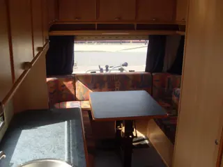 Foto 15 van Eura Mobil 6 persoons camper