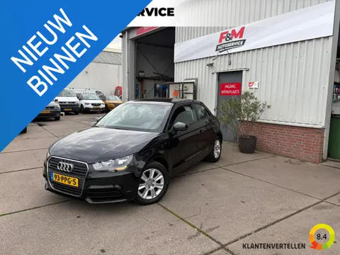 Audi A1 1.2 TFSI Attraction Pro Line Airco, cruise, radio