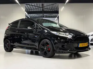 Foto 18 van Ford Fiesta 1.0 125PK Sport Airco|Stoelverwm.