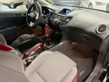 Foto 25 van Ford Fiesta 1.0 125PK Sport Airco|Stoelverwm.