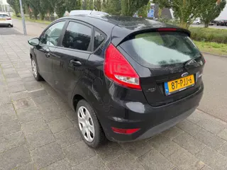 Foto 7 van Ford Fiesta 1.25 Limited airco 4-deurs org NL