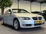 Foto 22 van BMW 3 Serie Cabrio 320i Spring Cabrio | Automaat | Navigatie | Elektrische Stoelen Cabrio | Automaat