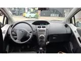 Foto 12 van Toyota Yaris 1.0 VVTi Acces 4-deurs org NL