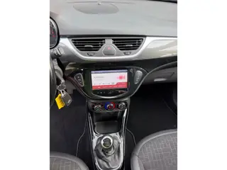 Foto 12 van Opel Corsa 1.0 Turbo Cosmo