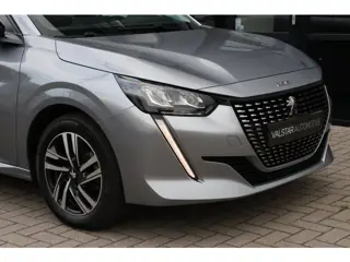 Foto 17 van Peugeot 208 1.2 STYLE 100 PK | AUTOMAAT | CAMERA | LED