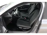 Foto 30 van Peugeot 208 1.2 STYLE 100 PK | AUTOMAAT | CAMERA | LED