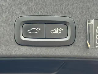 Foto 15 van Volvo XC40 1.5 T2 Momentum Core Achteruitrijcamera Carplay Adaptive Cruise Climate Control Stoel en