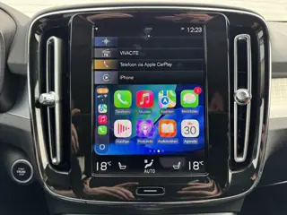 Foto 19 van Volvo XC40 1.5 T2 Momentum Core Achteruitrijcamera Carplay Adaptive Cruise Climate Control Stoel en