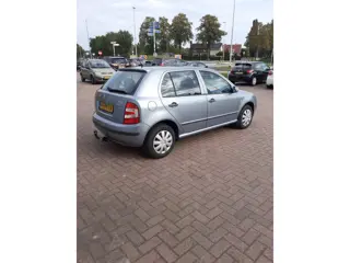 Skoda Fabia 1.4-16V Ambiente Cruise control