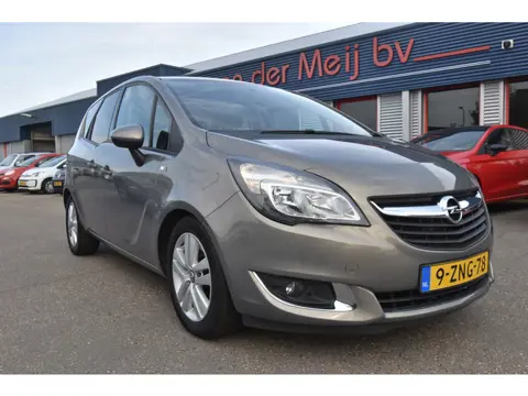 Opel Meriva 1.4 Turbo Design Edition , TREKHAAK , NAVI , CR CONTR , PDC A , LMV16 ,