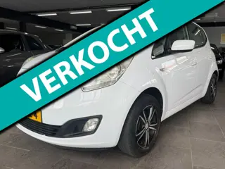 Kia Venga 1.4 CVVT X-tra airco cruise controle lm-velgen elektrische pakket parkeersensoren trekhaak