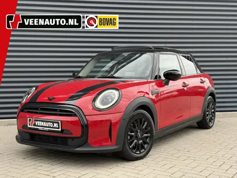 MINI 5-deurs 1.5 Cooper Pano/Camera/Apple (bj 2023)