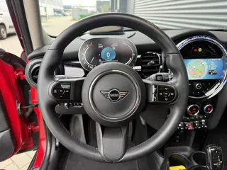 Foto 20 van MINI 5-deurs 1.5 Cooper Pano/Camera/Apple (bj 2023)
