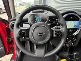 Foto 30 van MINI 5-deurs 1.5 Cooper Pano/Camera/Apple (bj 2023)