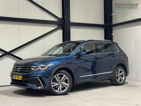 Volkswagen Tiguan 1.4 TSI eHybrid R-Line | panorama | navi | led | carplay |