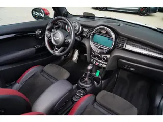 Foto 15 van Mini Cabrio 2.0 John Cooper Works Chili | Cabriolet | Luxe Leder / Alcantara | Harman/Kardon | Camer