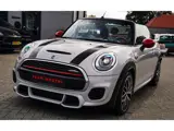 Foto 27 van Mini Cabrio 2.0 John Cooper Works Chili | Cabriolet | Luxe Leder / Alcantara | Harman/Kardon | Camer