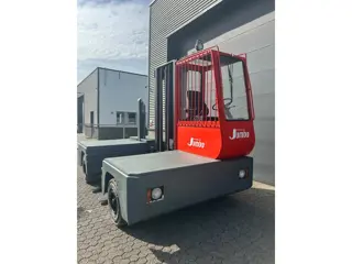 Jumbo J/SH 40/14/40 4 ton diesel zijlader (bj 1997)